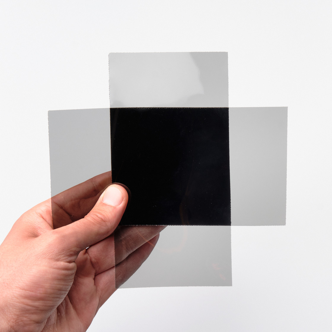 Feuille de filtre de polarisation 8 x 16 cm - AstroMedia