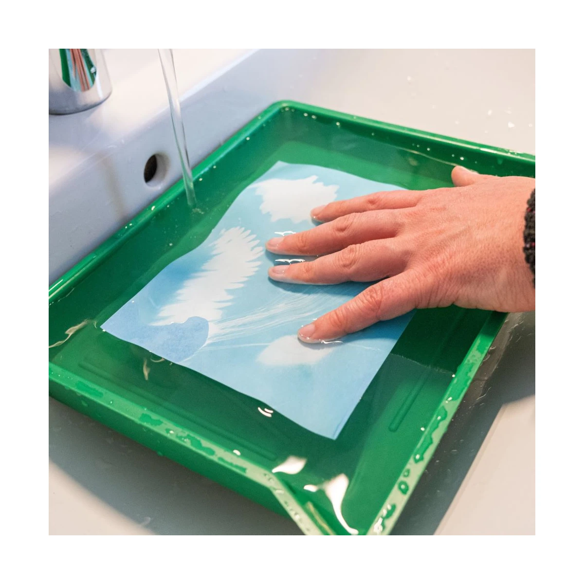 Le papier photo solaire / Papier cyanotype (14 x 19 cm), 20 feuilles - AstroMedia